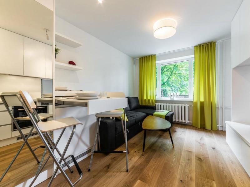 Hotel Stroomi 2*